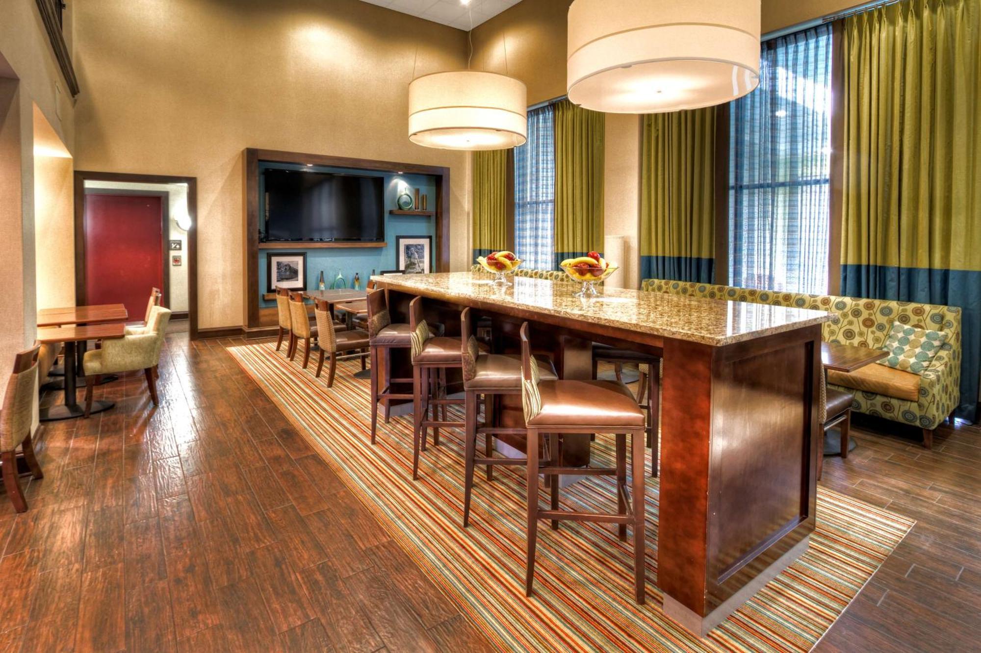 Hampton Inn Marion Jacktown Exteriör bild
